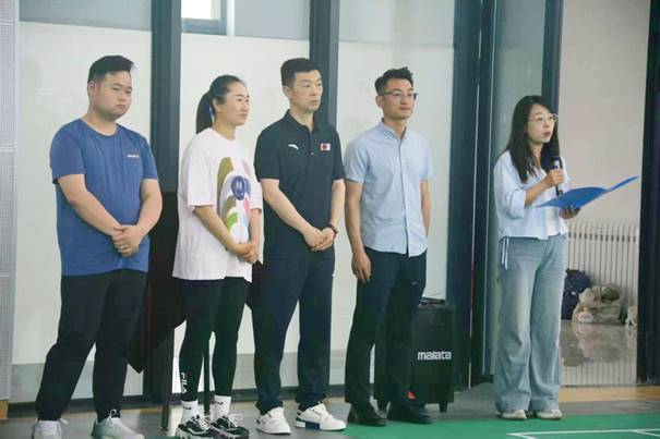 说明: C06E172E321215AB5E7F3A00D3A962F1
