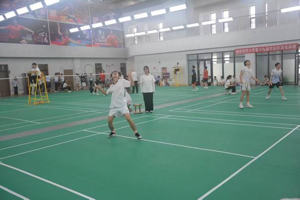 说明: 240FE0D4E5697502638603897C3C3928